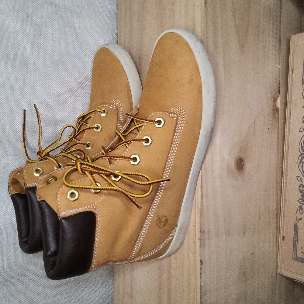TIMBERLAND 8641A Womens Padded Collar wheat workboot 8